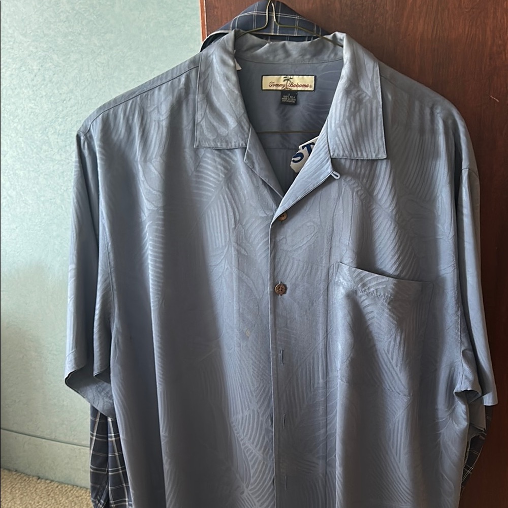 Geoffrey Beene Men's Blue Silk Shirt